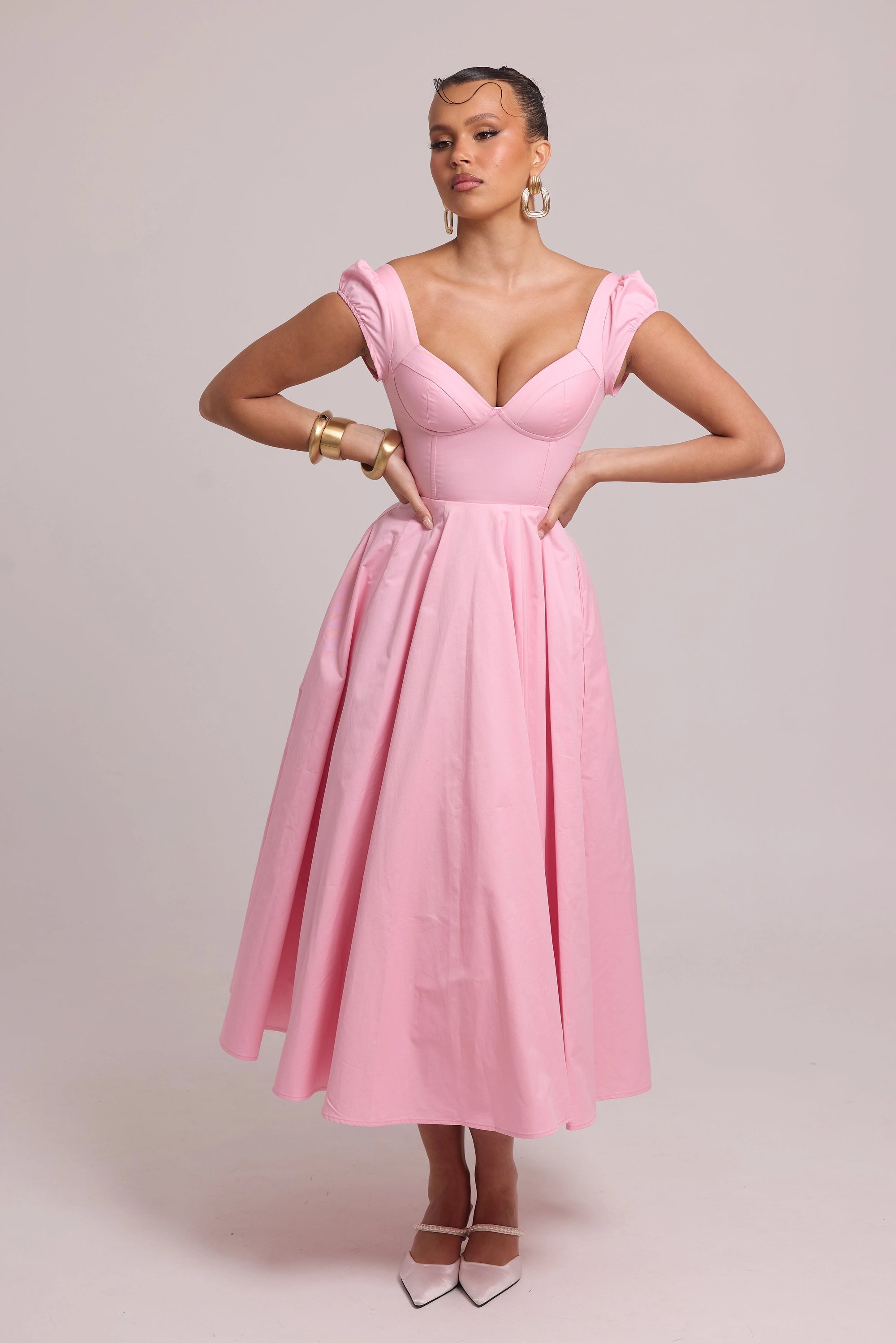 Roselle cotton dress with structured bodice and full skirt